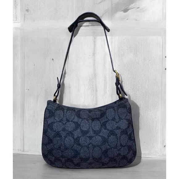 Vintage Coach 8307 Girlie Signature Wool Hobo Bag - Picture 2 of 10